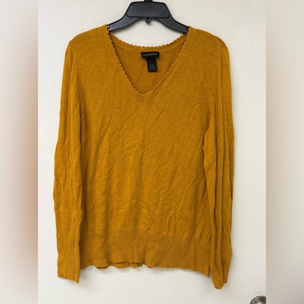 Lane Bryant Golden V-Neck Sweater Size 14